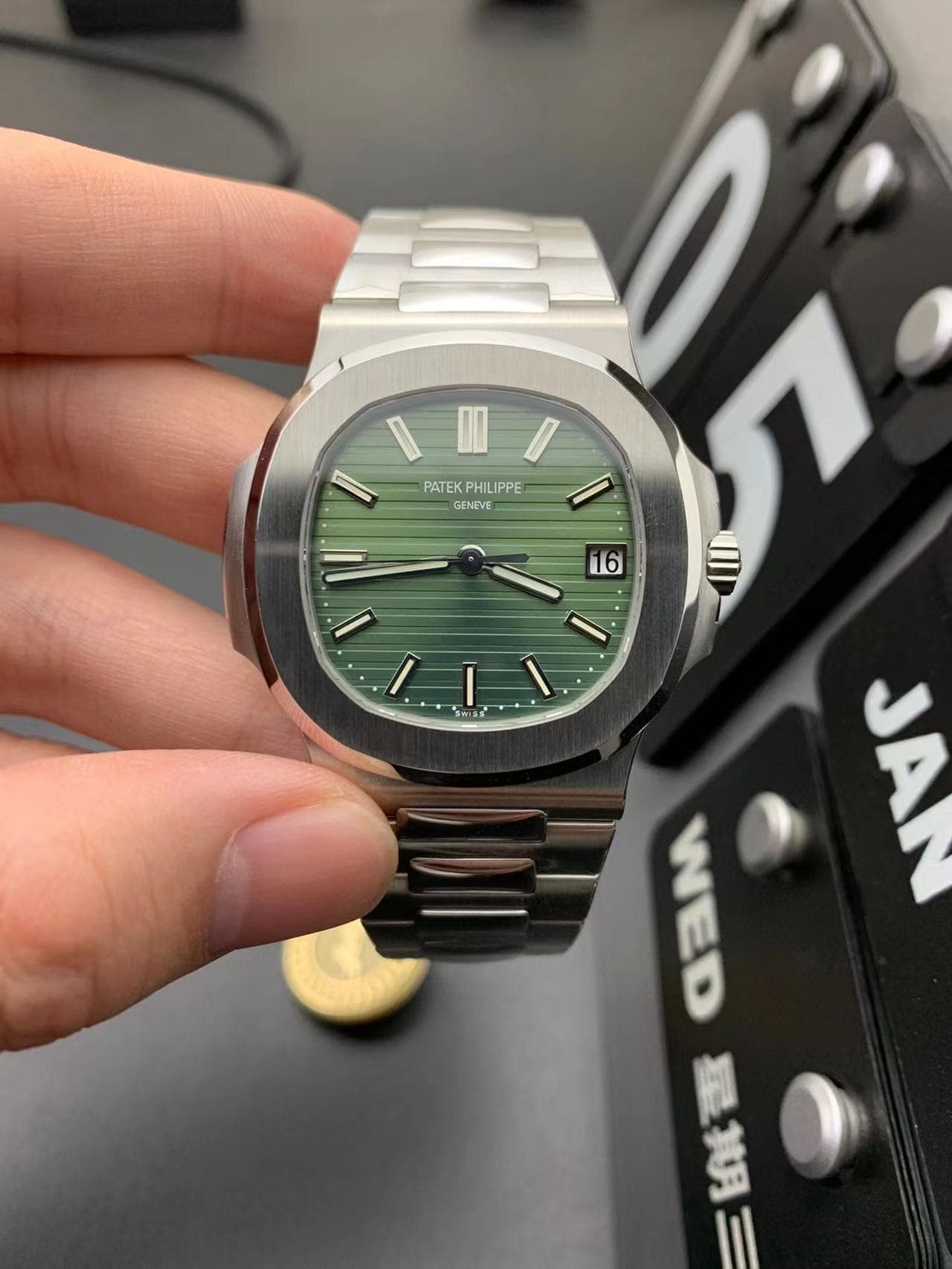 watch listing